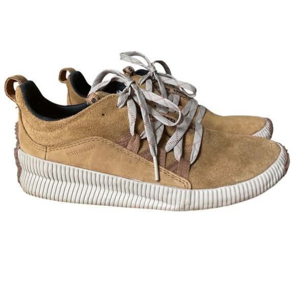 SOREL Women's Out N About III Waterproof Low Sneakers - Picture 2 of 8